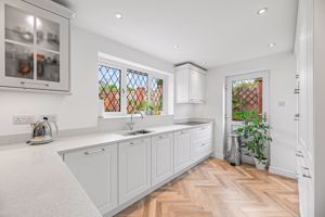 Kitchen- click for photo gallery